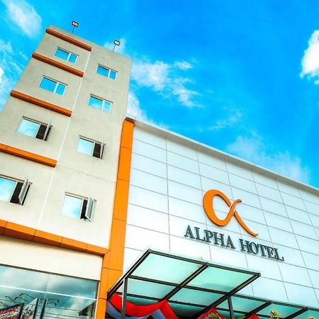 Alpha Hotel Pekanbaru Eksteriør billede