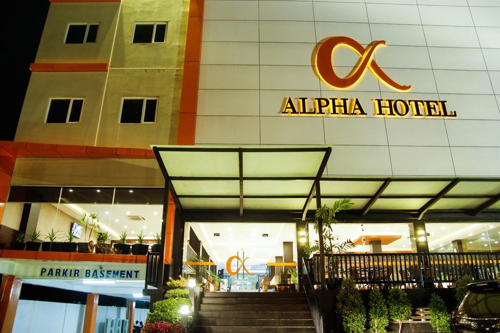 Alpha Hotel Pekanbaru Eksteriør billede
